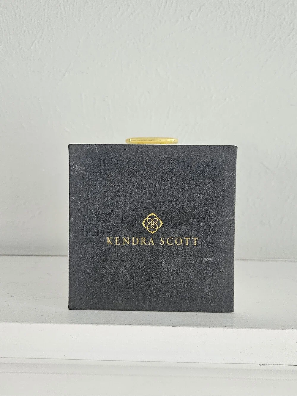 NWOT Kendra Scott Small Jewelry Box